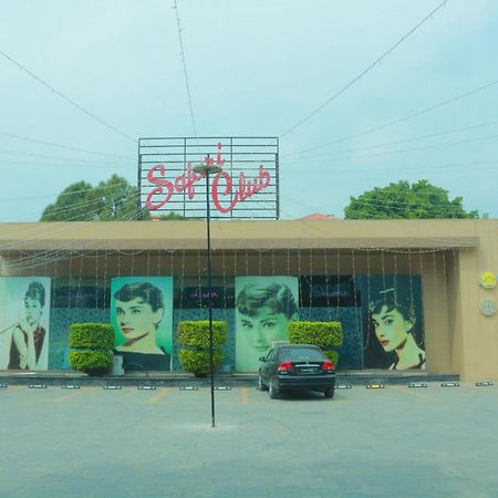 Hotel Safari Club 1 Rawalpindi Exterior foto